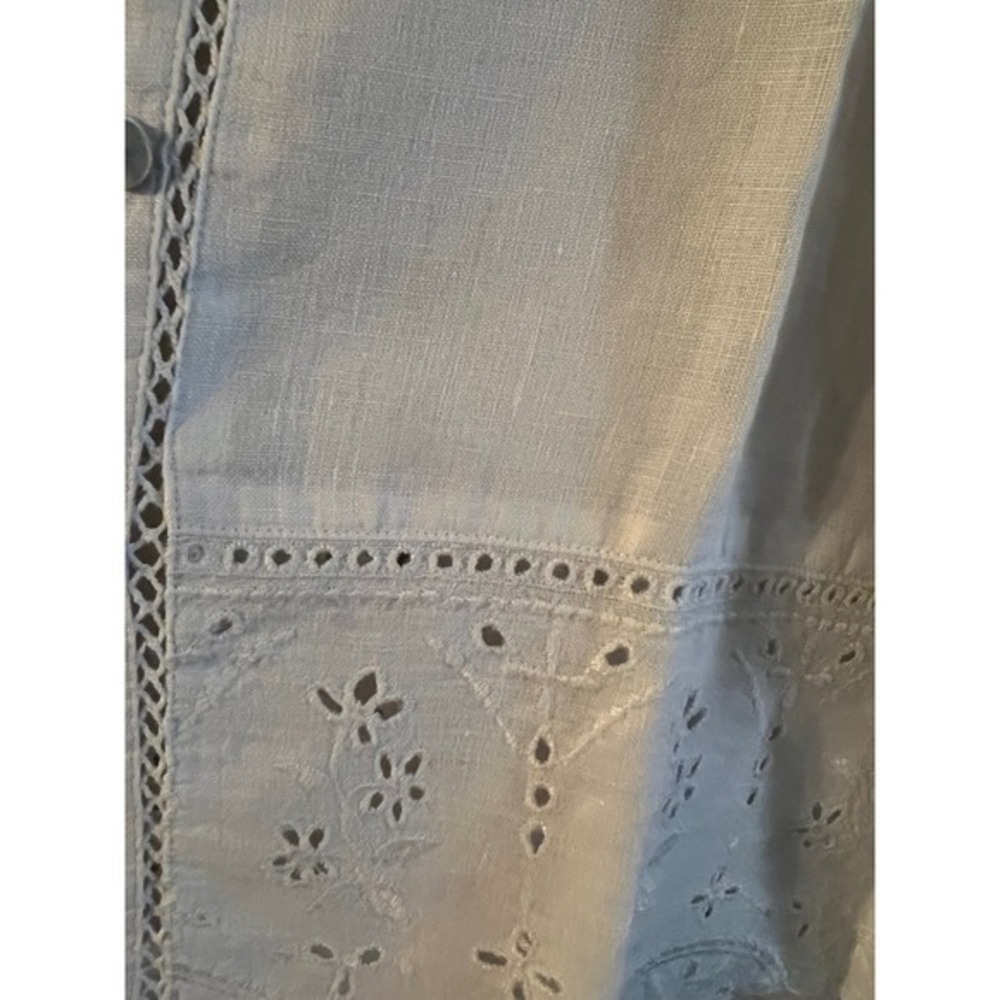 J Jill Linen Petite Top Button Front Trim Closure Eyelet Design At The Bottom - Picture 7 of 7